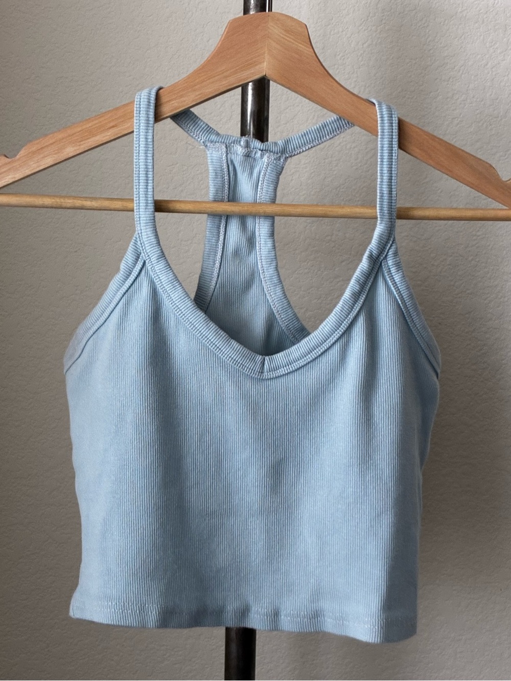 Ice Blue Racer Back Cropped Tank Top sz S Cotton/Spandex